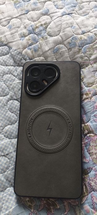 Продам смартфон Tecno Pova 7 5G pro