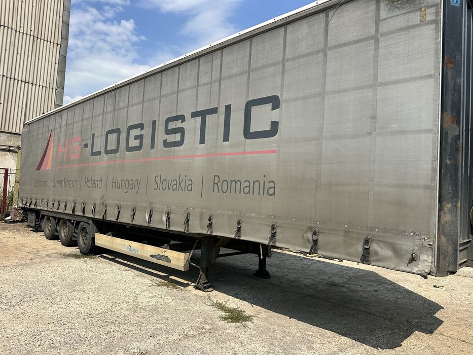 Semiremorca KRONE MEGA