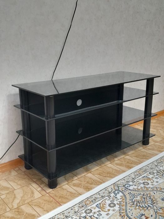 Продам в срочно порядке подставку