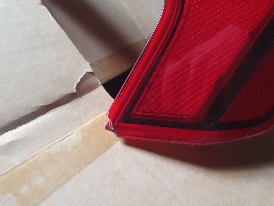 Hyundai Santa fe stop far