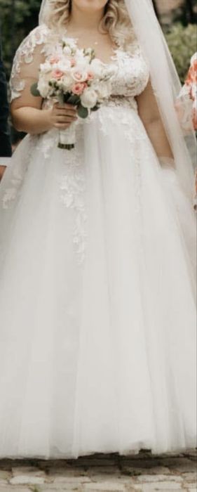 Rochie de mireasa marime 48