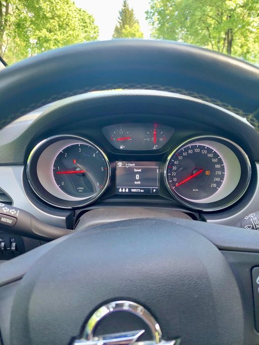 Vind Opel Astra K Sports Tourer+, automata, an 2018