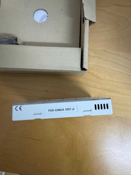 Termostat/Controller Mitsubishi Electric PAR-32MAA-J telecomandă fir