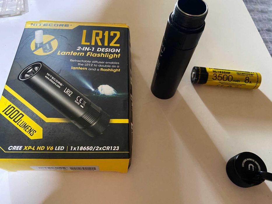Nitecore LR12 & Nitecore battery 3500 mah 8A