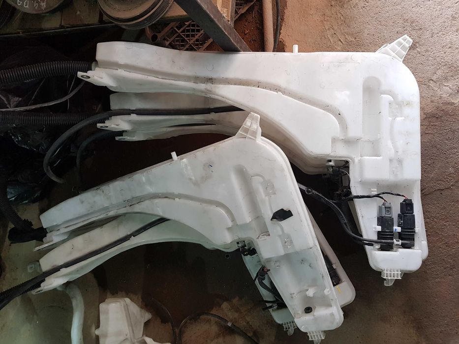 Vas lichid parbriz BMW X3 F25 X4 F26