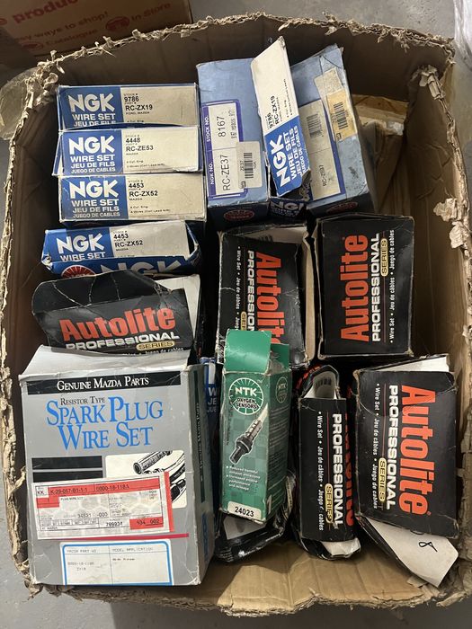 Запалителни кабели NGK за Мазди