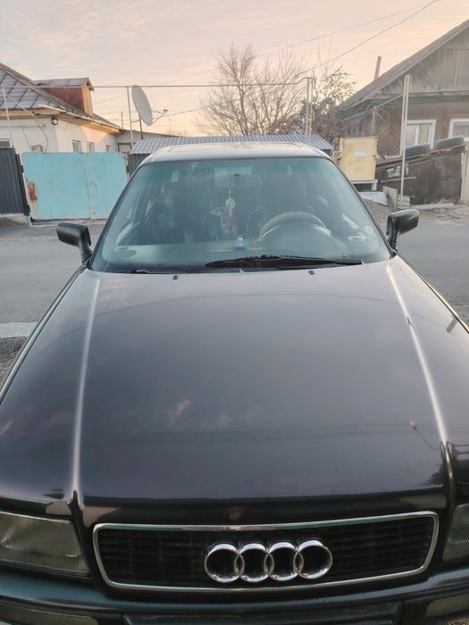Audi 80 б4 в хорошем состоянии