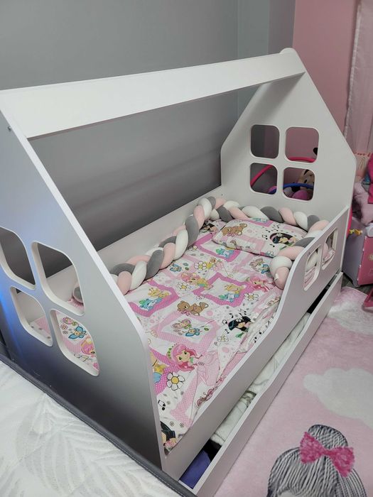 Детско легло къщичка