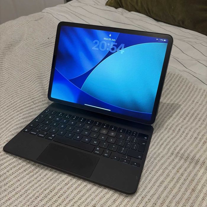 Original Apple Magic keyboard - Ipad Pro 11