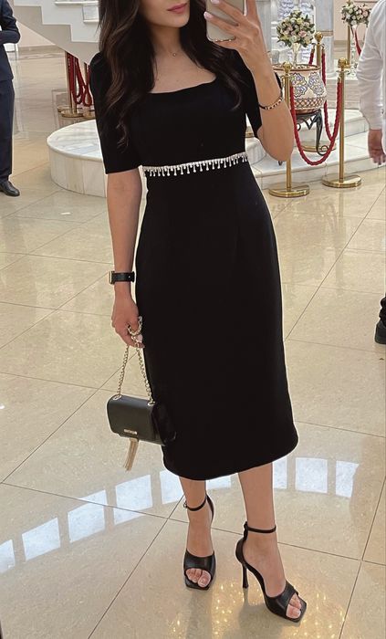 Продам платья и туфли