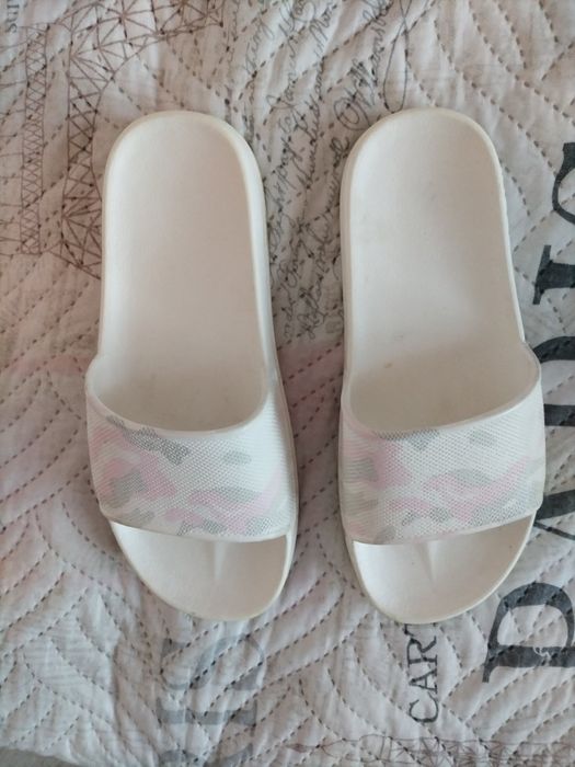 Летни чехли размер 37