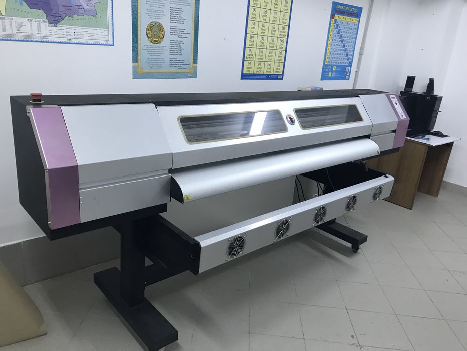 Prodam Shirokoformatnyi printer 1.8m, s pechatnoi golovoi dx5