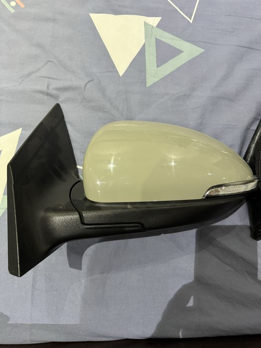 Chevrolet Cruze Зеркало бокавой левый правый 2009