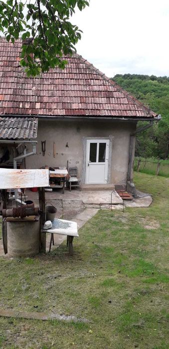 Casa de vânzare la țară
