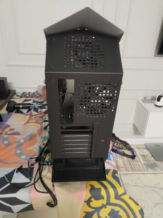 Компьютерный корпус Gamemax AutoBot