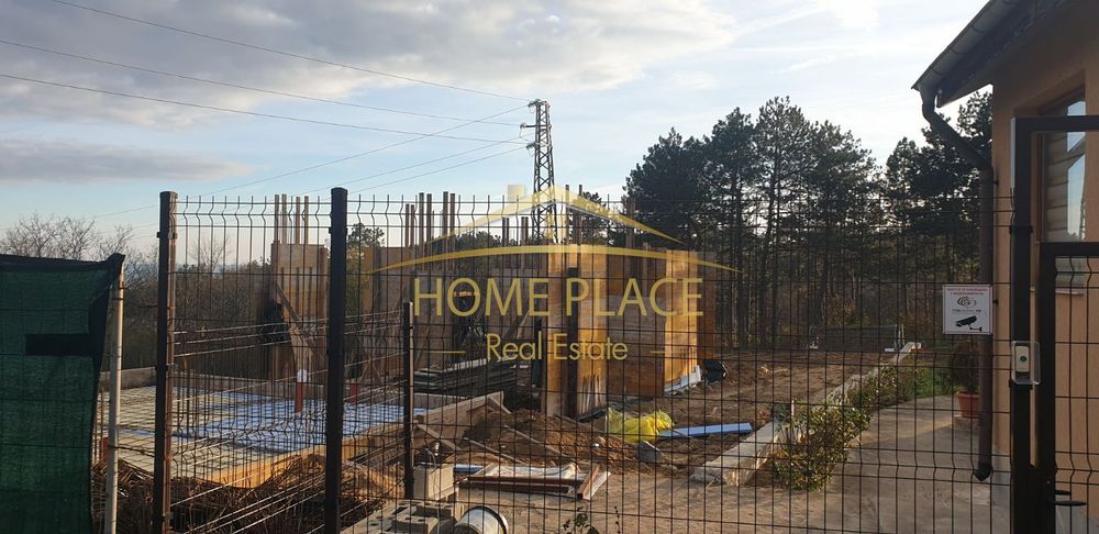 Продава се Тристаен апартамент в Варна, м-т Траката - 100 кв.м за 2100 €/кв.м - Снимка #2