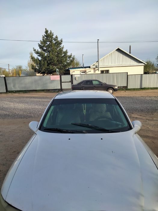 Автомобиль опель вектра