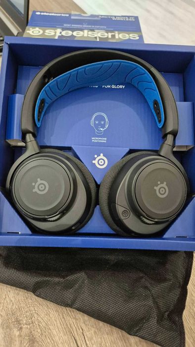 Продавам SteelSeries - Arctis Nova 7P,black