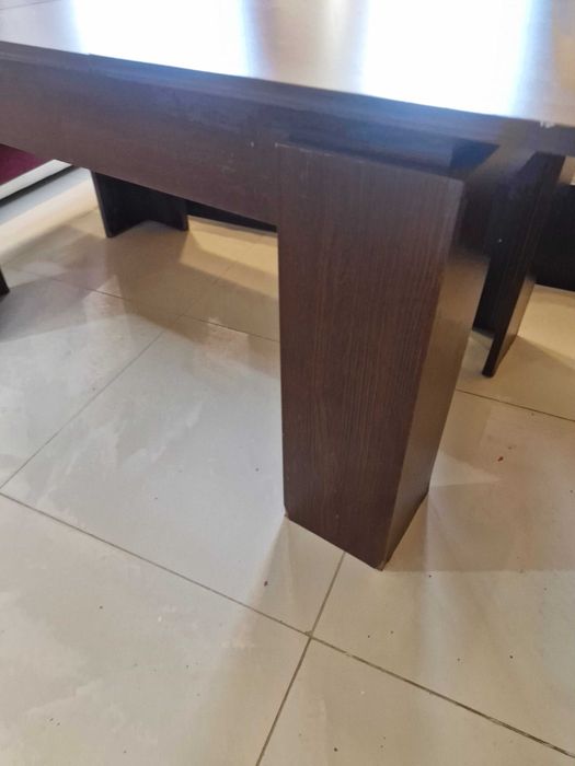 Продава се нова холна маса