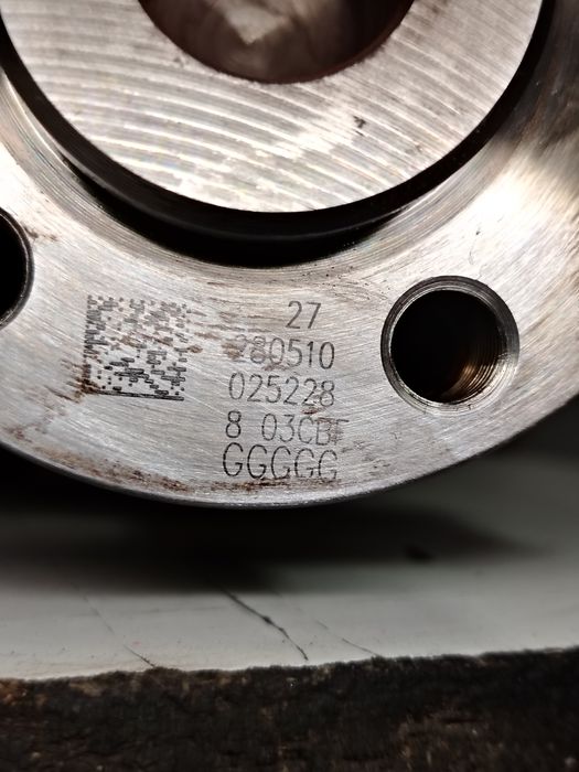 Arbore Vibrochen piston Pistoane Pompa ulei 1.4 TSI CAX CAXA CAXC Golf 6 Golf 5 Jetta Touran A3 Octavia 2 Altea 03CBF
