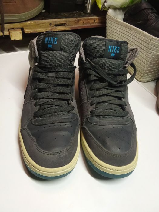 Продам кроссовки Найк