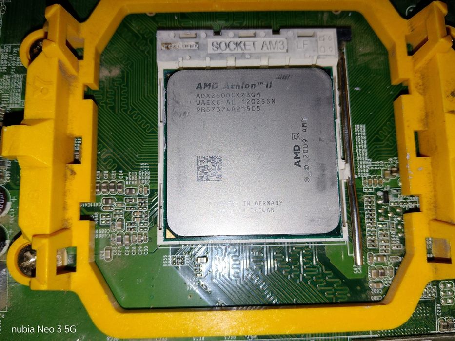 Se vinde placa de bază AMD