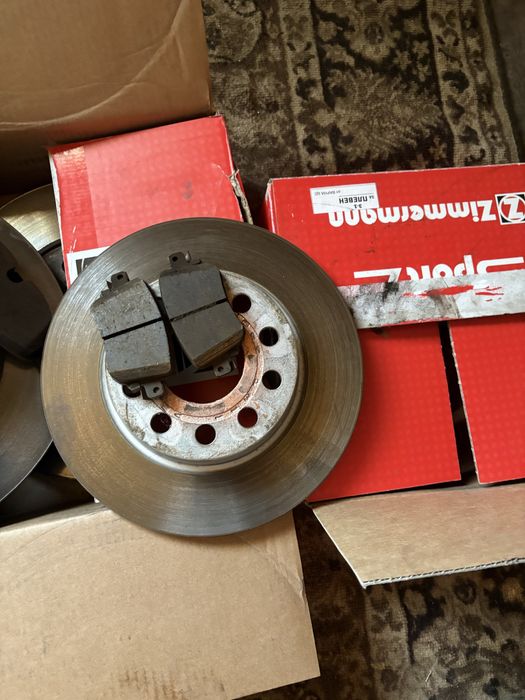 дискове предни и задни за skoda octavia 3