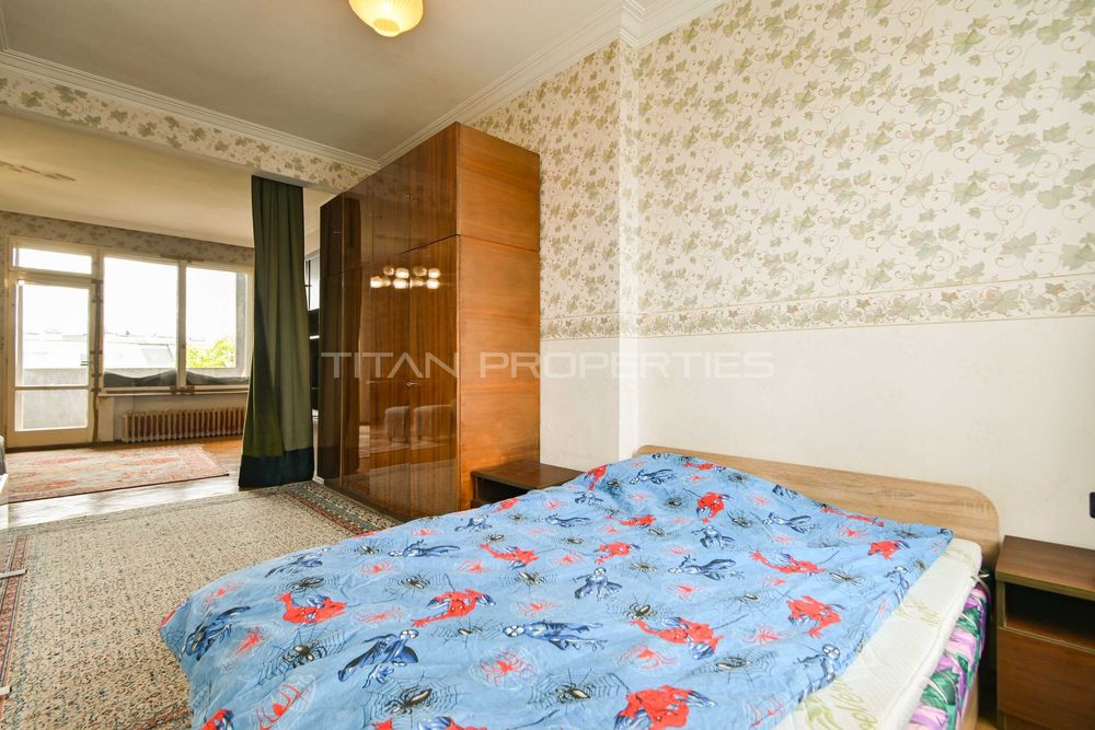 Продава се Многостаен апартамент в София, Оборище - 130 кв.м за 3693 €/кв.м - Снимка #2