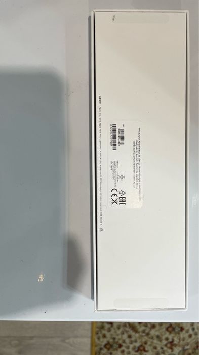 Продаю смарт часы apple watch se 2 gen
