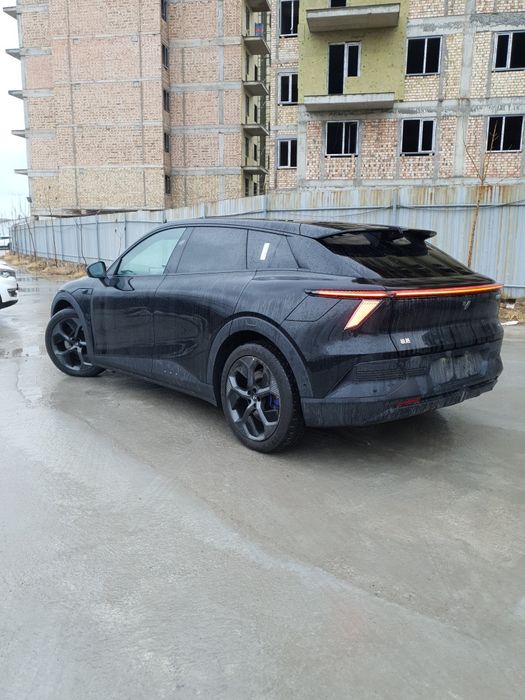 Geely Jiyue Robocar 01. Elektro-600km.