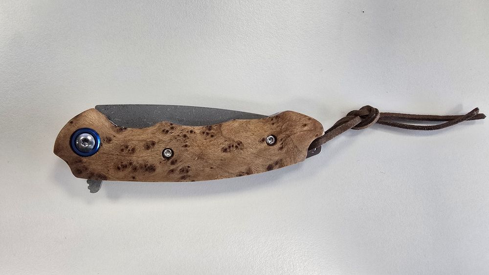 Сгъваем нож, VG10 Damascus