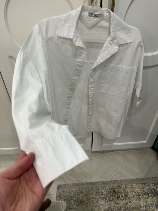 Белая рубашка и килот