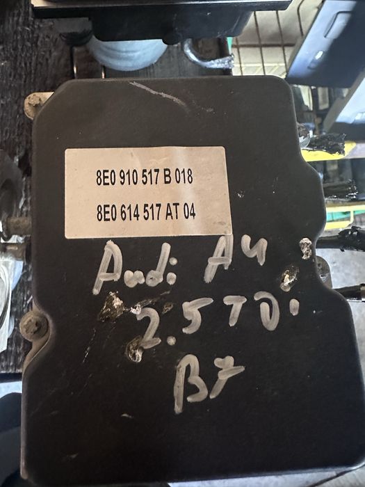 ABS помпа Audi A4 B6 B7 10бр