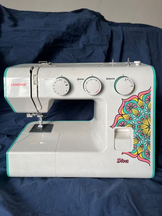 Janome Швейная машина Diva