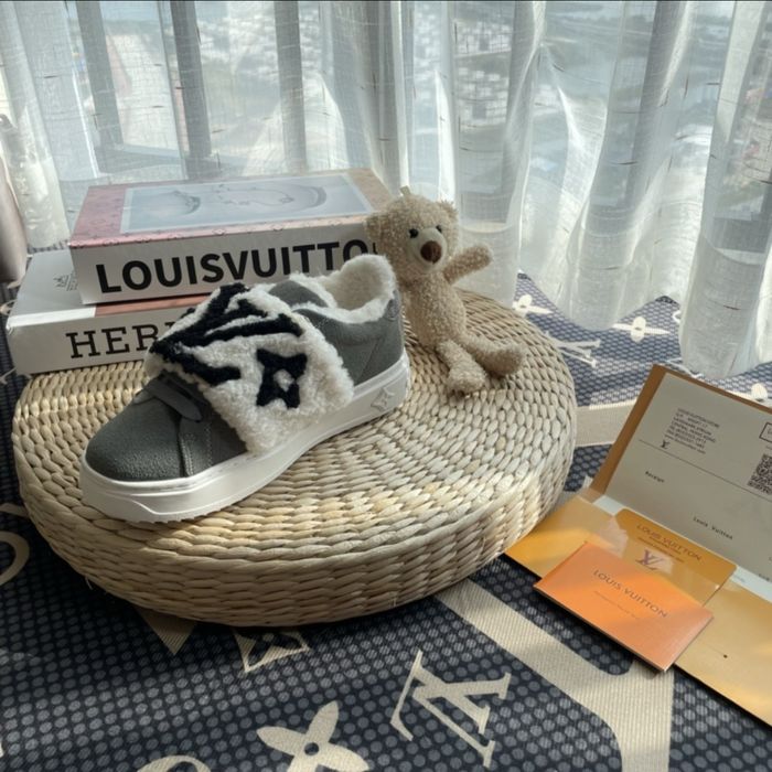 Adidasi Louis Vuitton dama