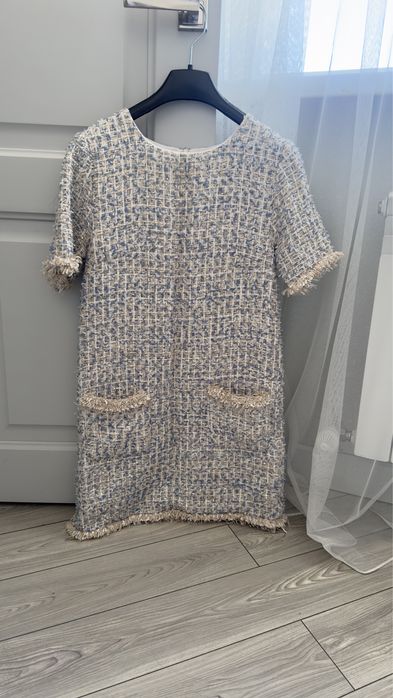 Продам платье бренд Россия