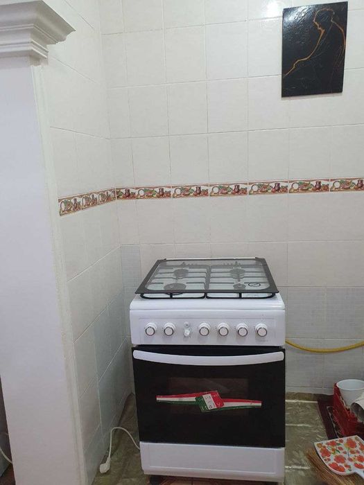 At Продается чистая 2 ком. на  Кадышева Авиасозлар-1