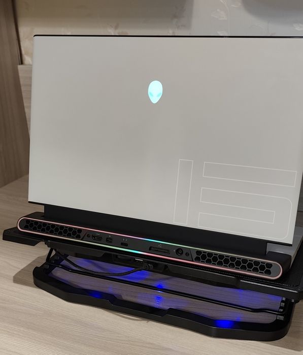 Игровой ноутбук Alienware/I7/RTX/144Ghz/