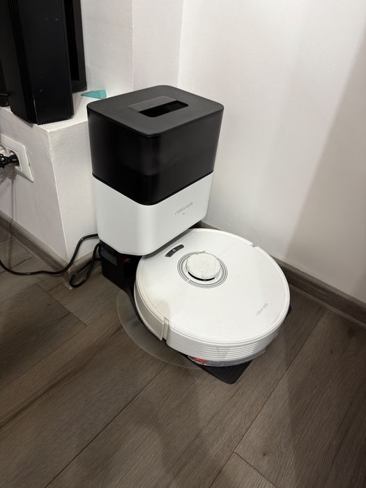 Roborock Q7 Max + cu statie golire rezervor
