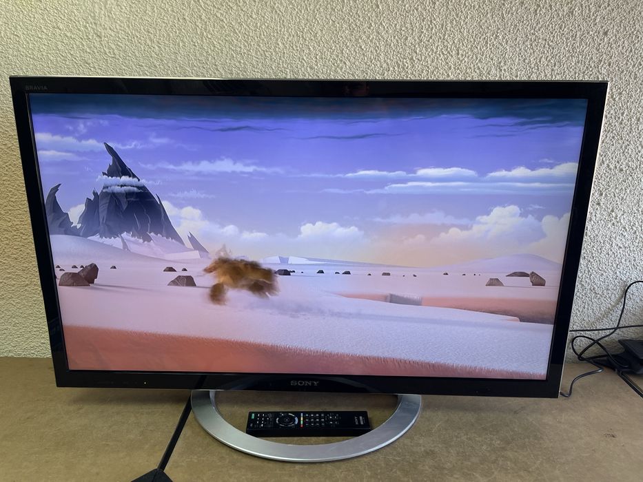 Телевизор SONY Full HD LED 40“ - KDL-40HX750