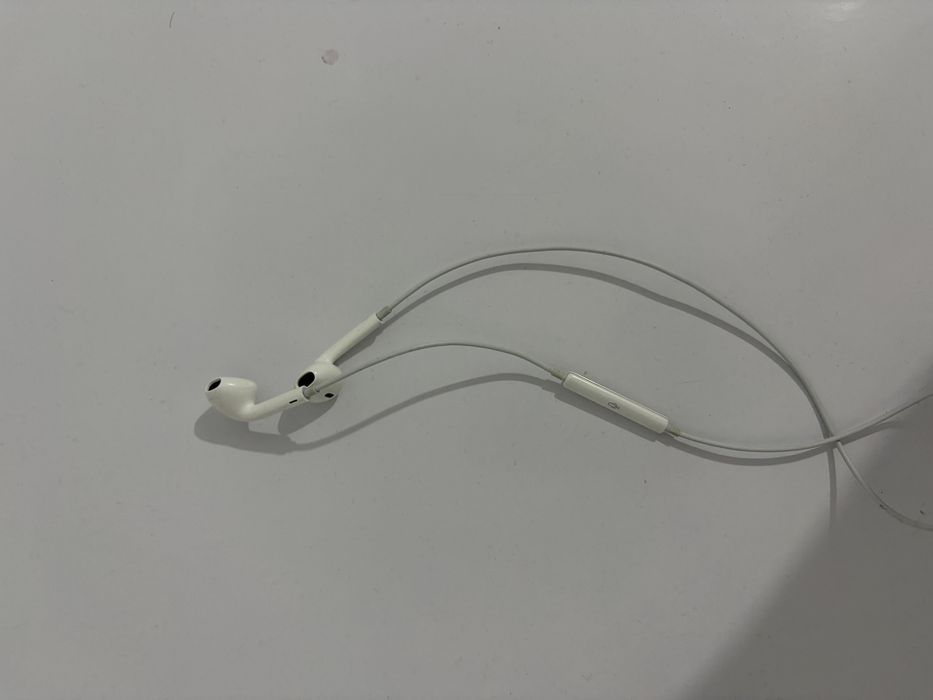 Наушники на Iphone