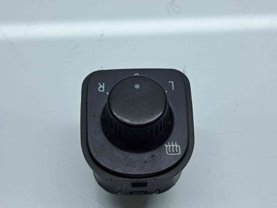 Buton reglaj oglinzi Volkswagen Golf 6 (5K1) [Fabr 2009-2013] 1K09595
