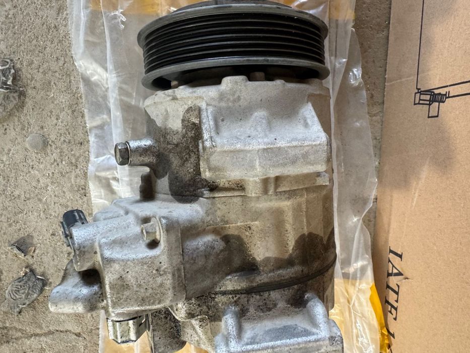 Продам Компрессор ToyotaКамри50