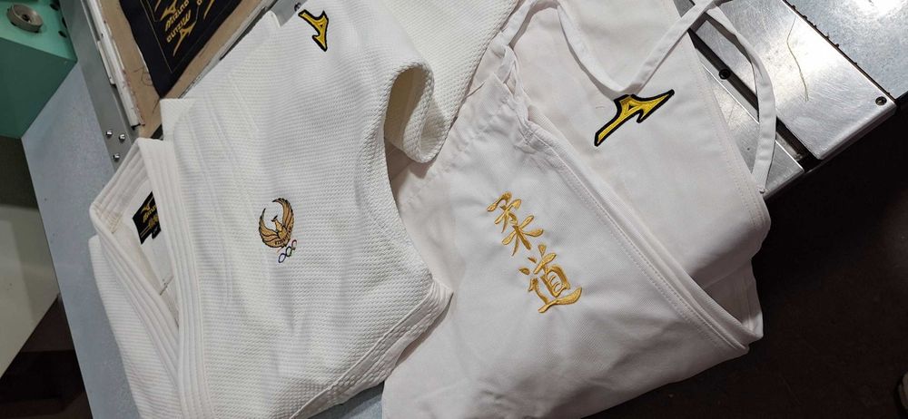 Pechat xizmati Ishonchli va Sifatli Услуга Печать На Любой Материал