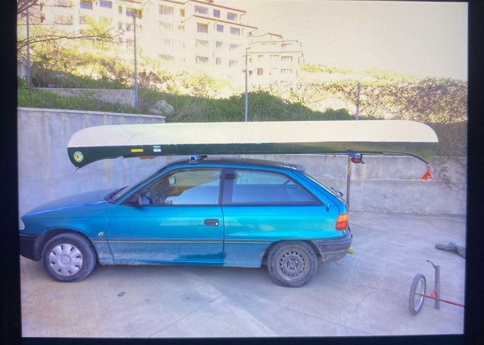 Лодка-канадско кану