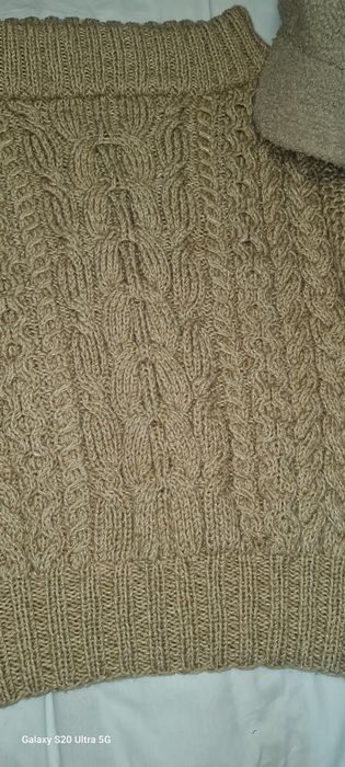 Свитер рубан, кепка в подарок