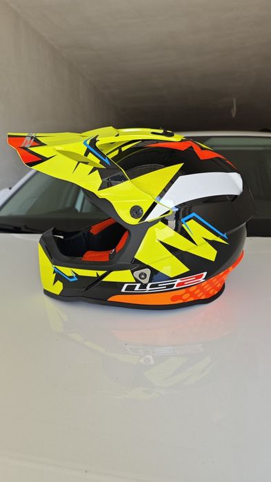 Кросова каска LS2 FAST