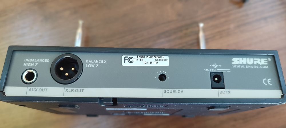 Microfon Shure beta 58 original sau variante