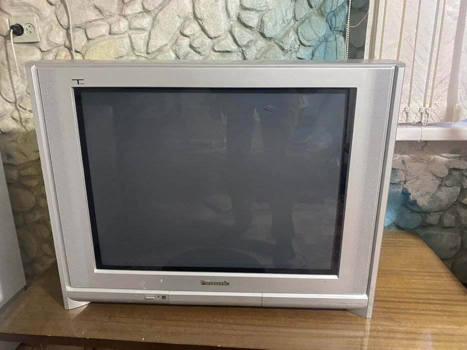 Продам телевизор в отличном состоянии.