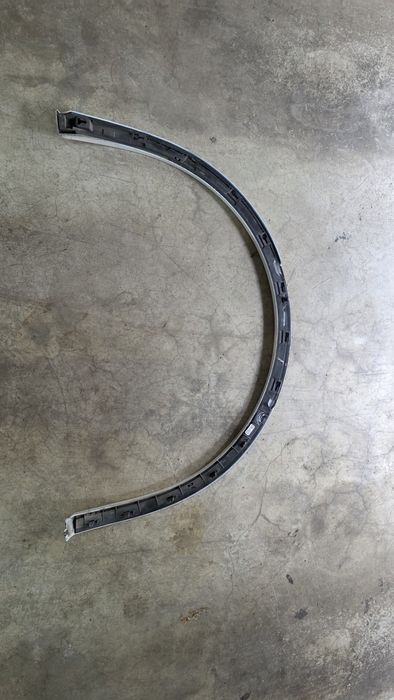 Задна дясна лайсна/арка за Ауди Q5